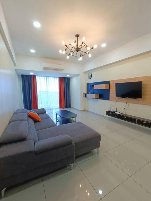 Appartamento Joyful Sitiawan Skygarden Swimming Pool Seri Manjung Esterno foto